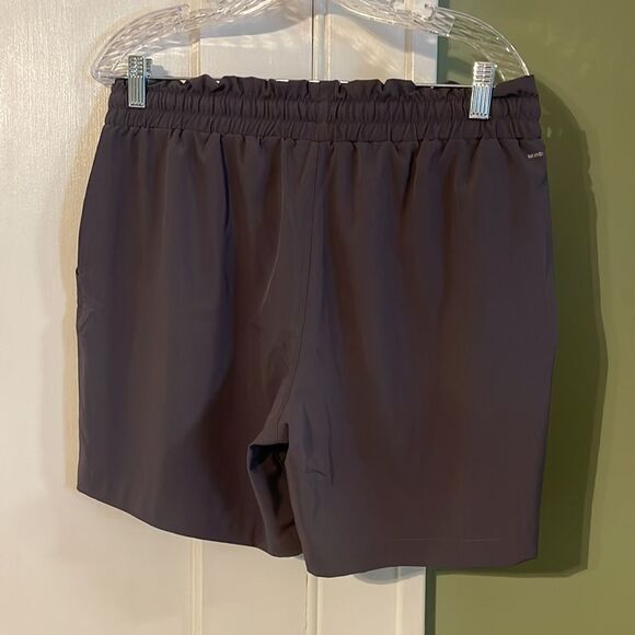 Mondetta Ladies' Woven Short Grey NWOT Medium - Picture 4 of 11